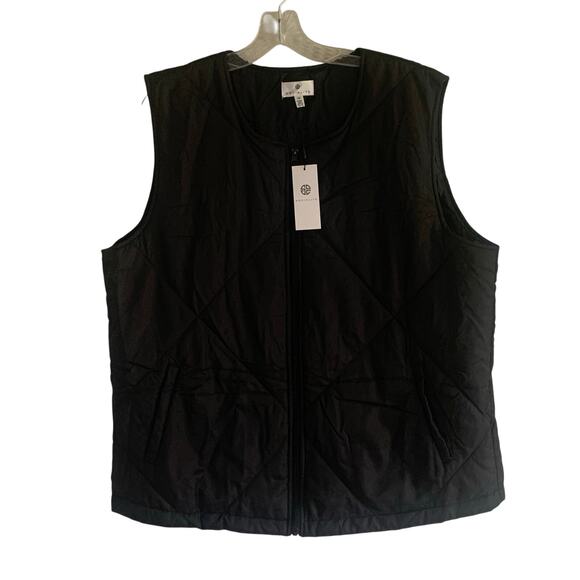 Socialite Jackets & Blazers - Socialite Black Lightweight Puffer Vest Size L/XL